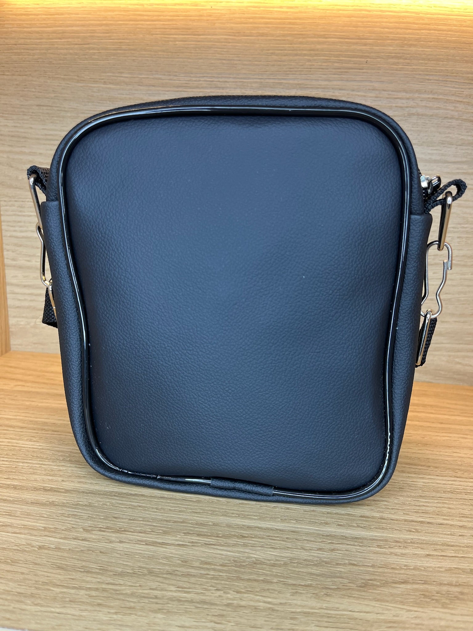 Bag Couro Sintético Média