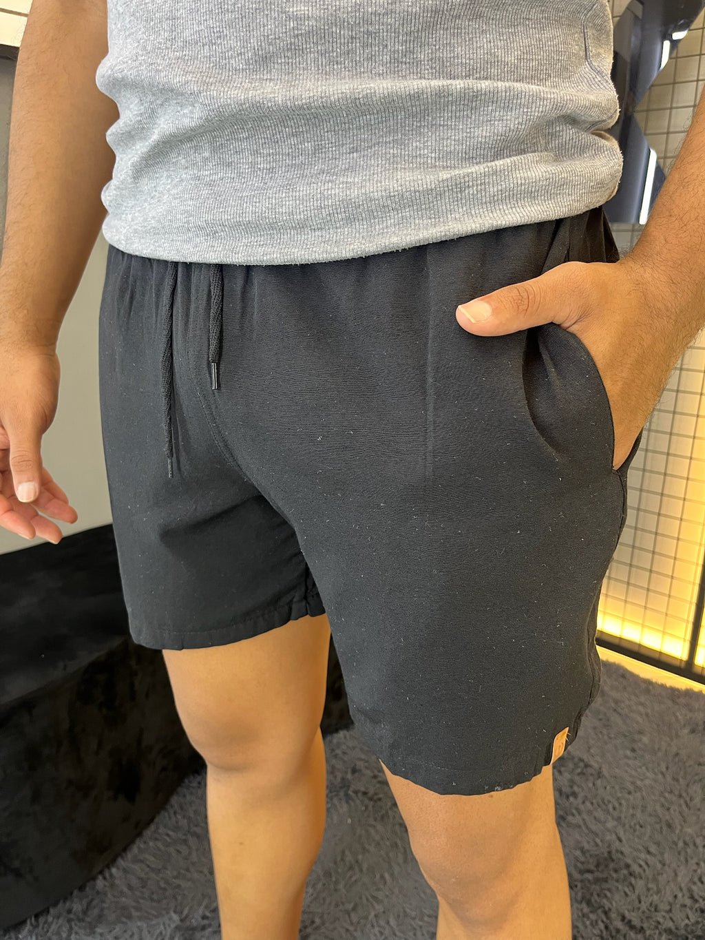 Short Linho Preto