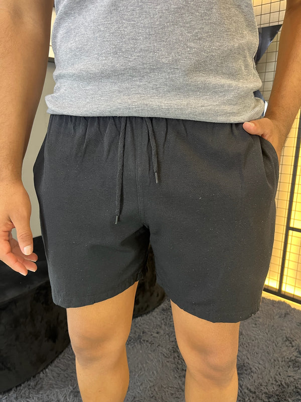 Short Linho Preto
