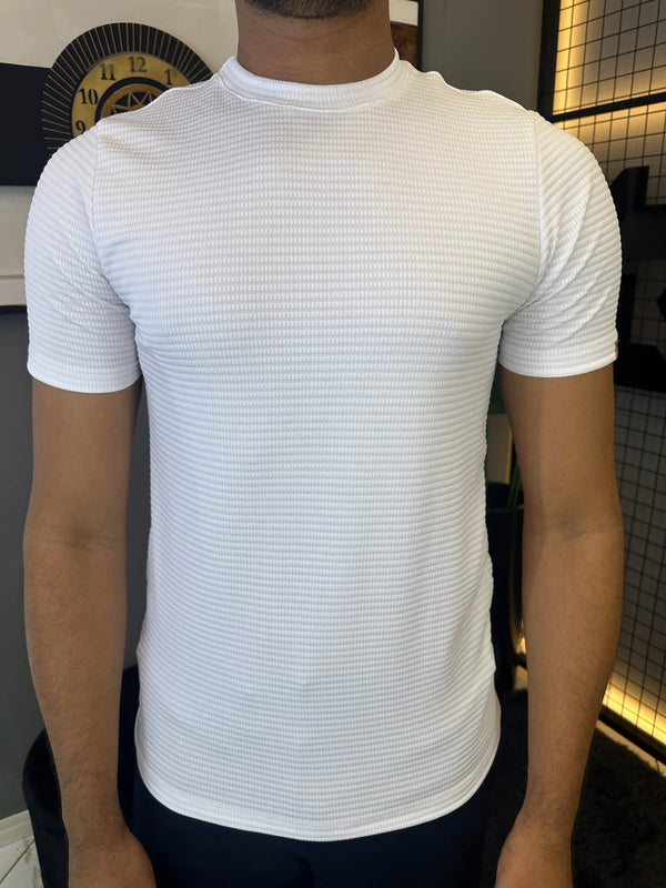 Camiseta Texturizada Tijolinho - Branca