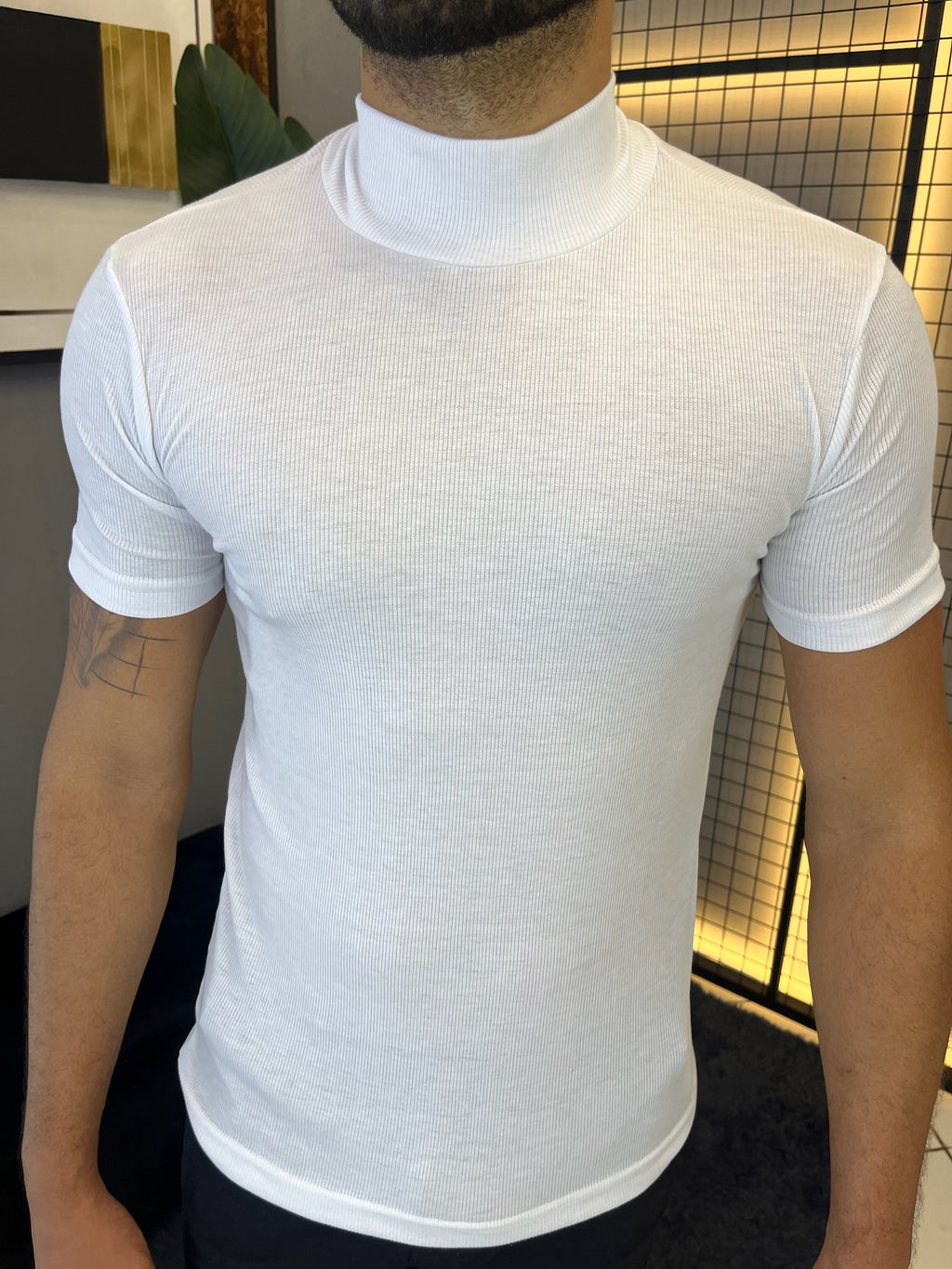 Camisa Ribana Gola Alta Manga Curta