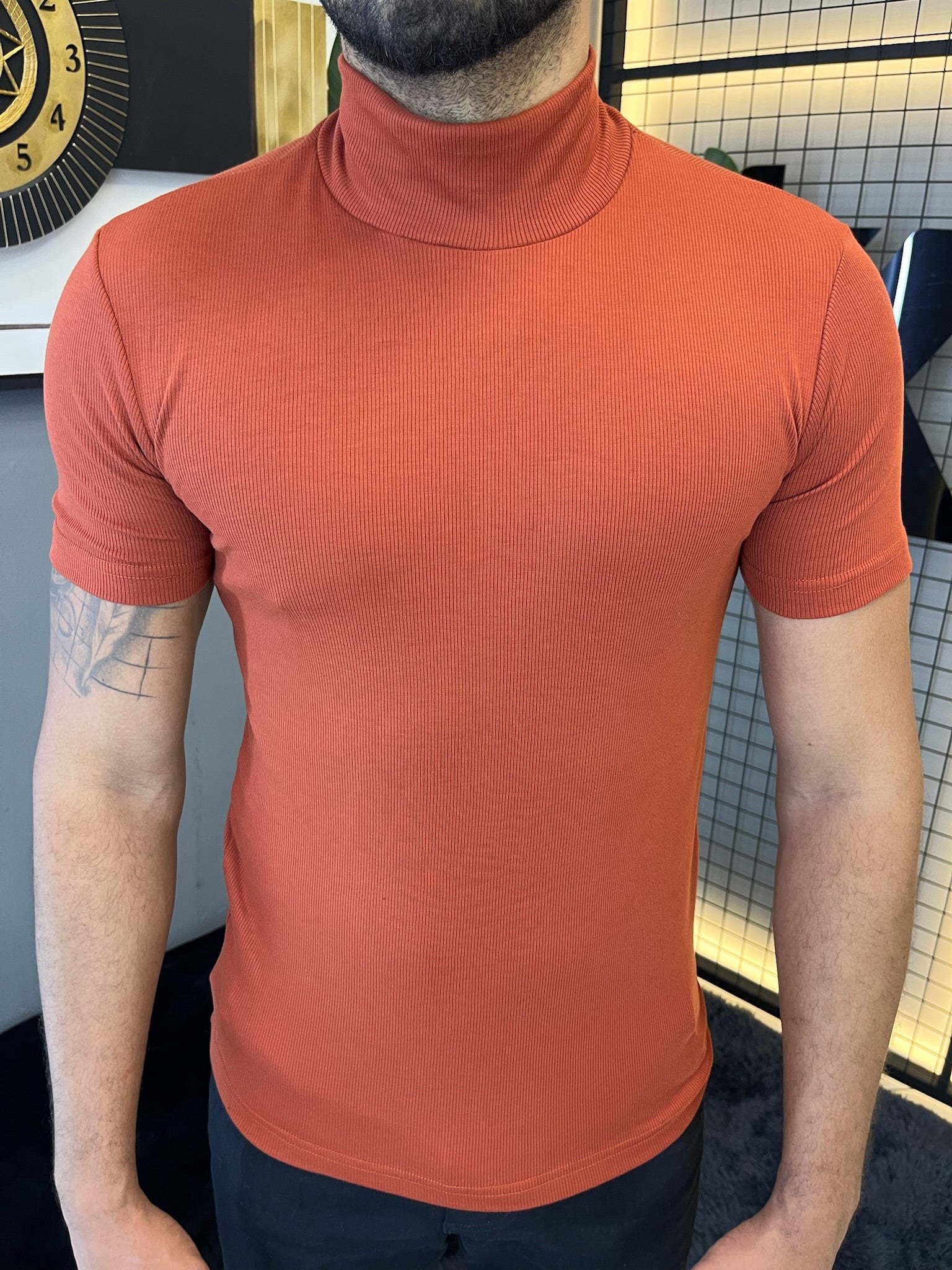 Camisa Ribana Gola Alta Manga Curta