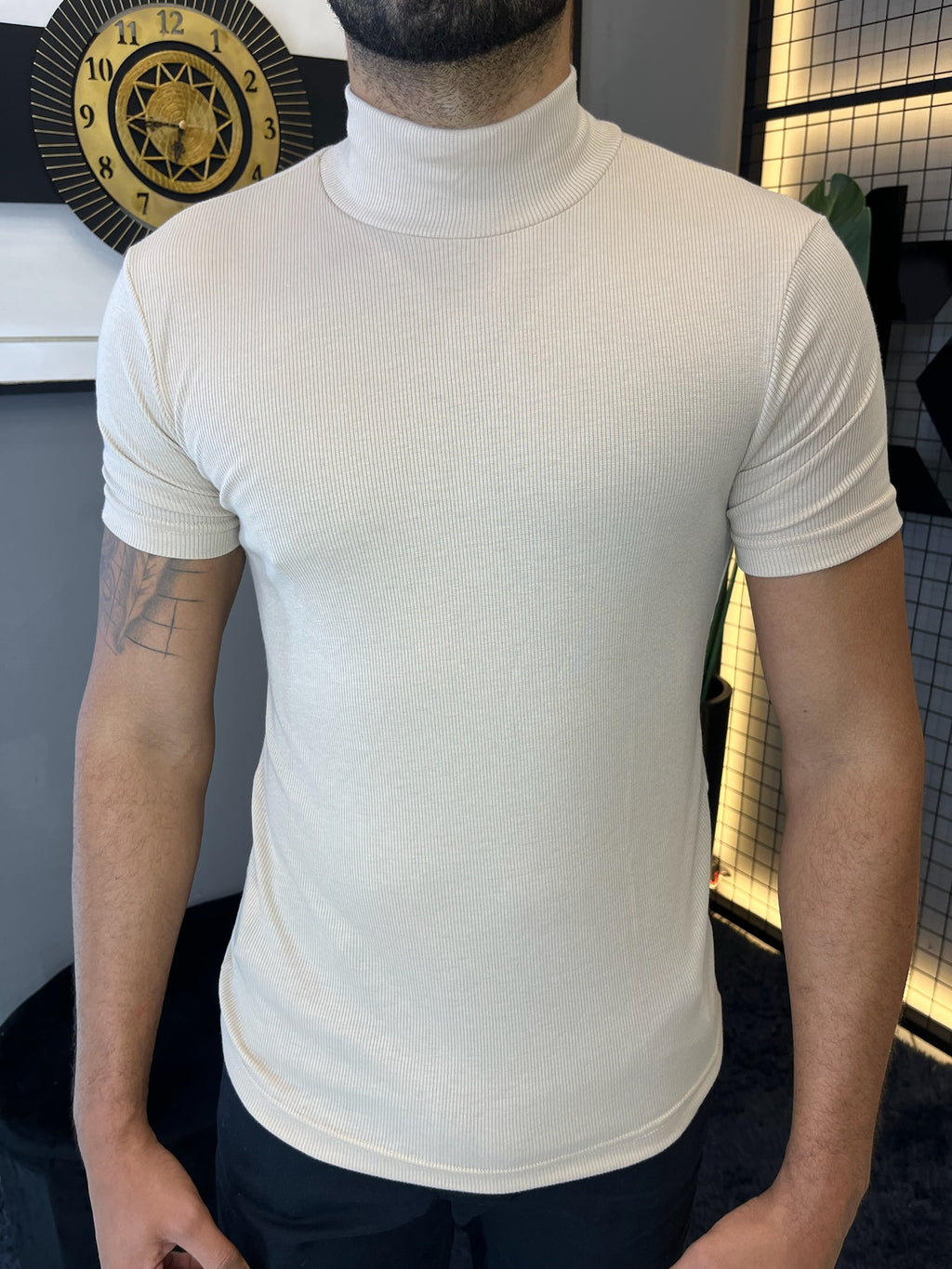 Camisa Ribana Gola Alta Manga Curta