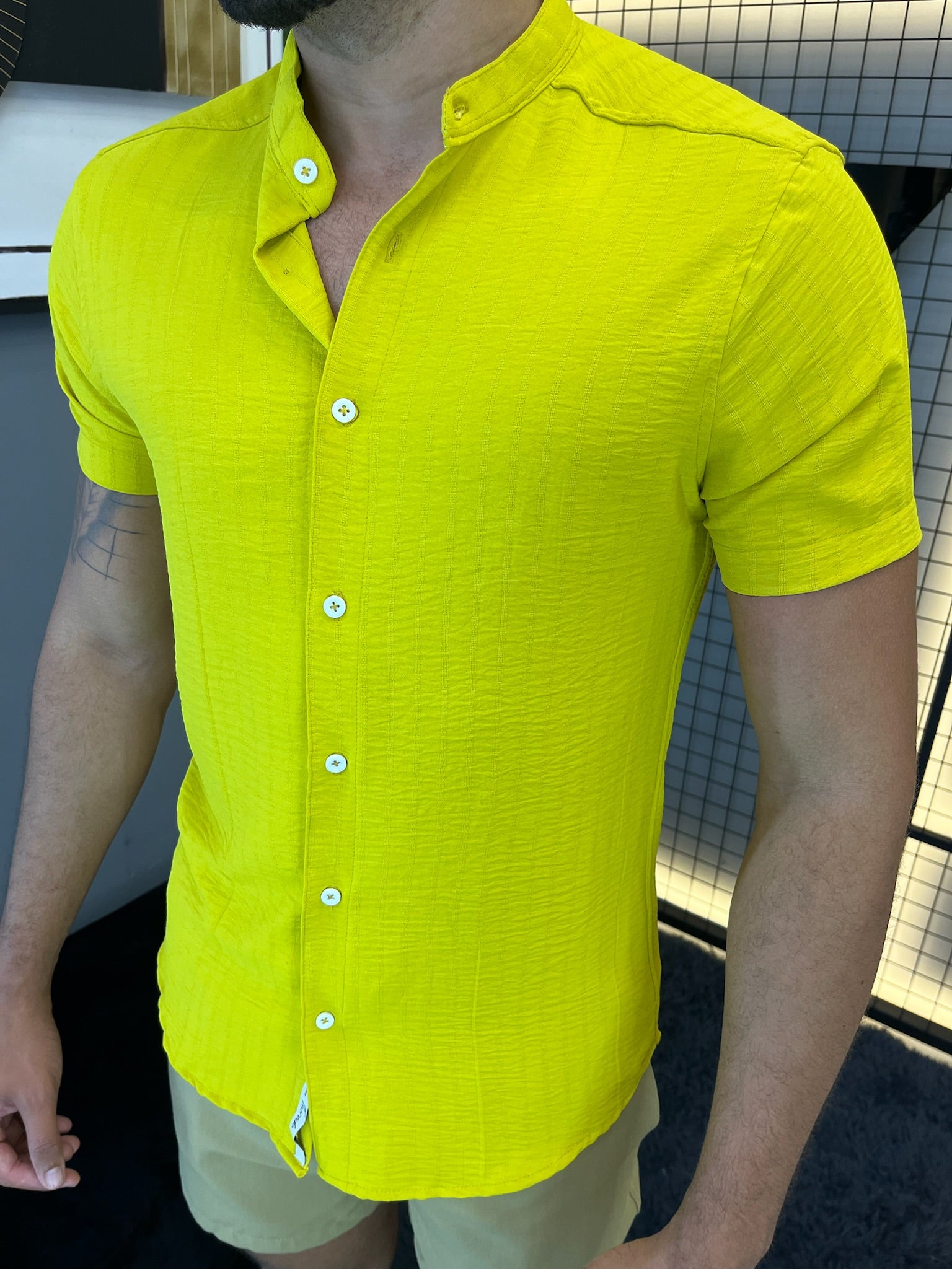 Camisa Gola Padre Dubai - Amarela