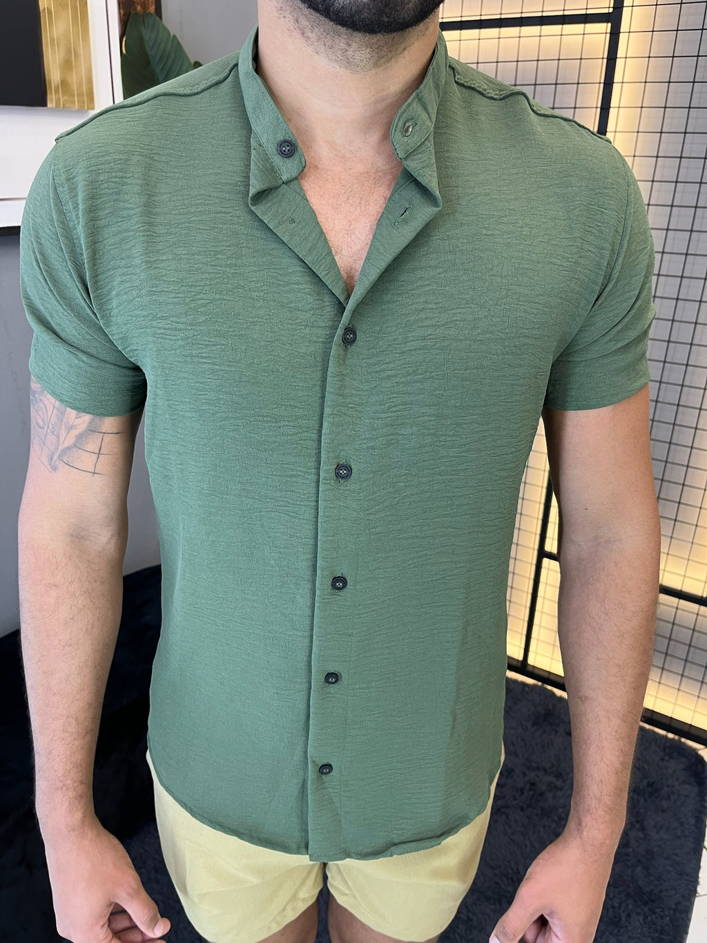 Camisa Gola Padre Dubai - Verde Militar